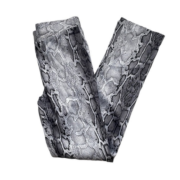 ISIS | Black & White Snakeskin Print Stretch Pants - Picture 1 of 5